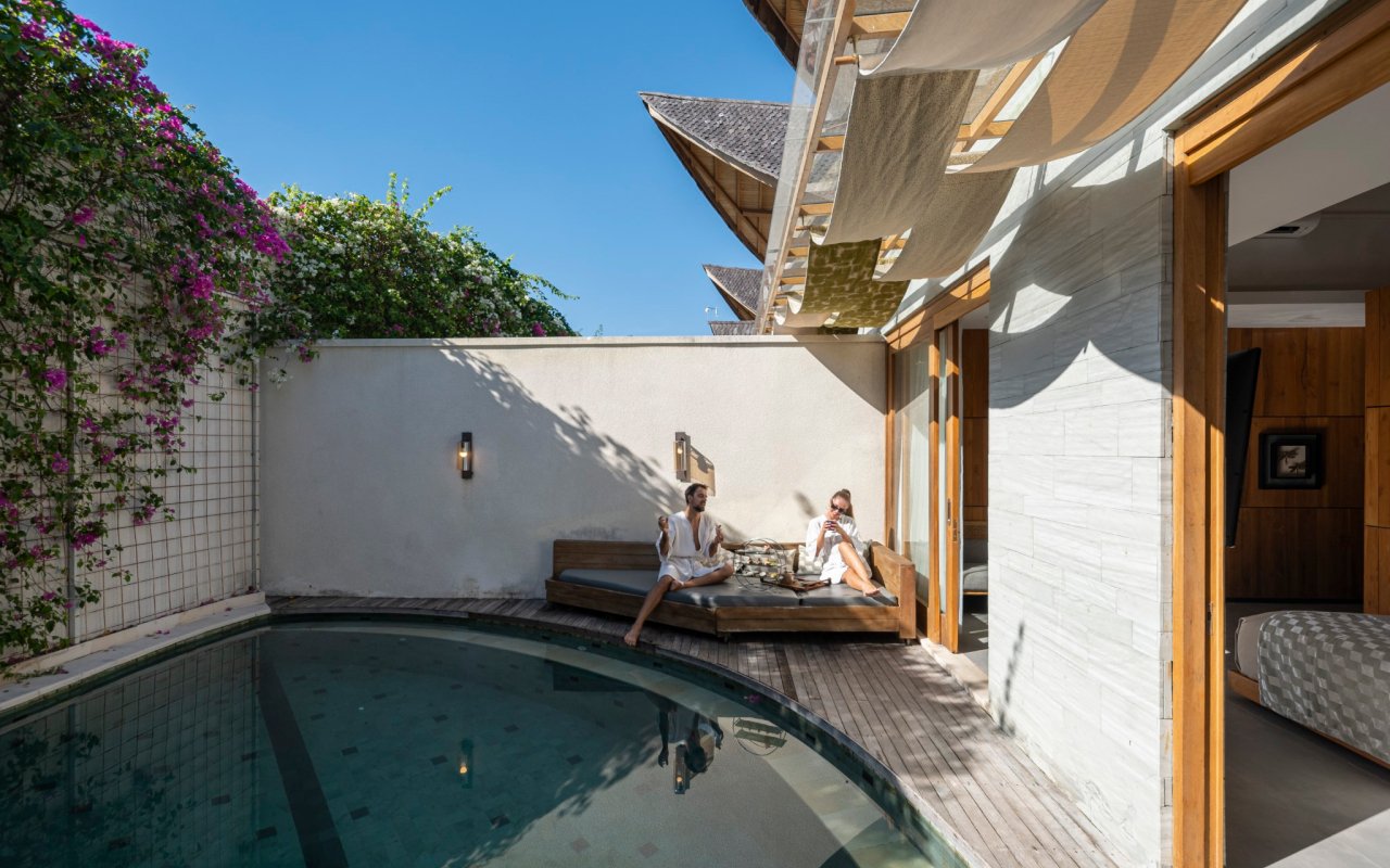 Romantic Escapade Villa For Couples In Seminyak | What's New Indonesia